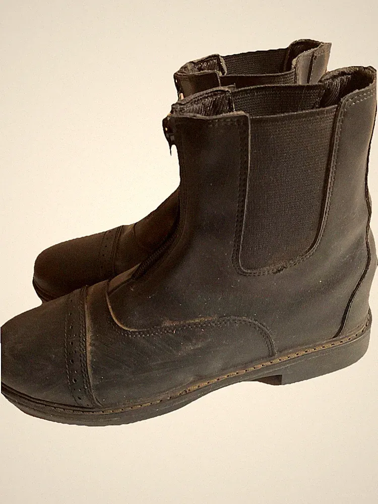 TuffRider Starter Front Zip Paddock Boots Black Leather women’s Size 8.5 Horse